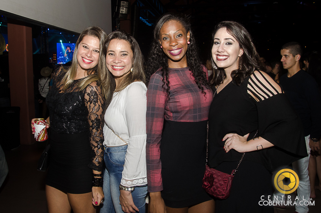 Festival sertanejo com Munhoz & Mariano e Paula Mattos