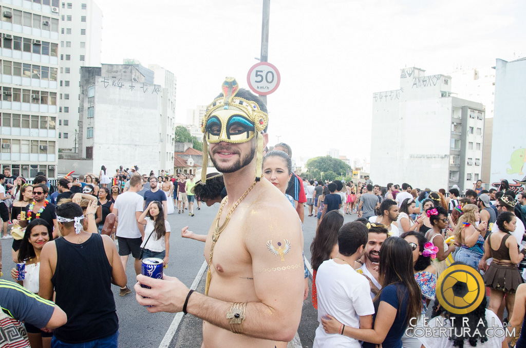 Bloco Agrada Gregos