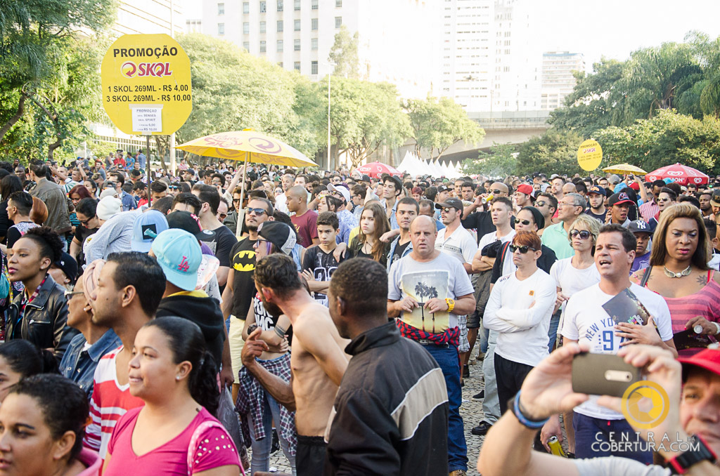 Show de Tamara Angel na Feira Cultural LGBT