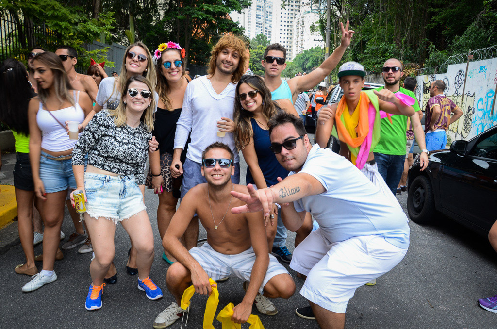 Bloco Pequeno Burguês 2015
