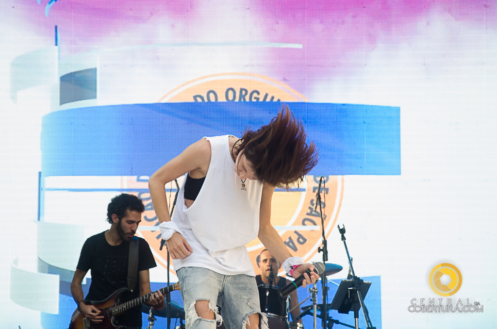 Show de Tamara Angel na Feira Cultural LGBT