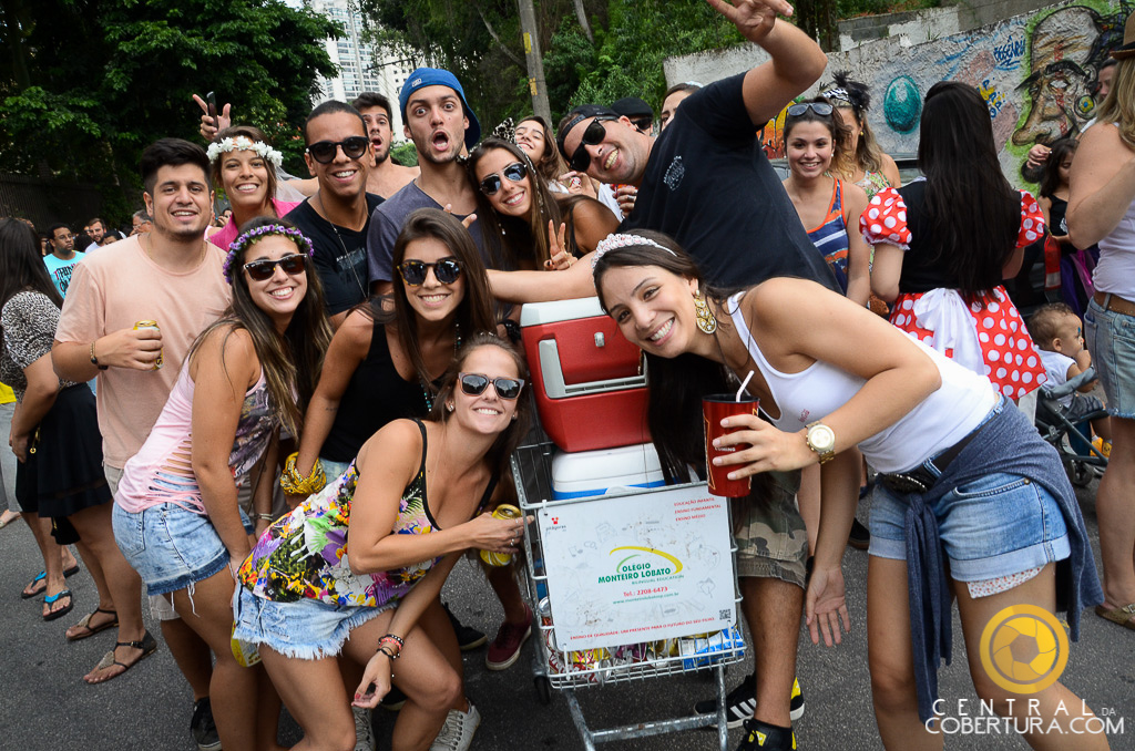 Bloco Pequeno Burguês 2015