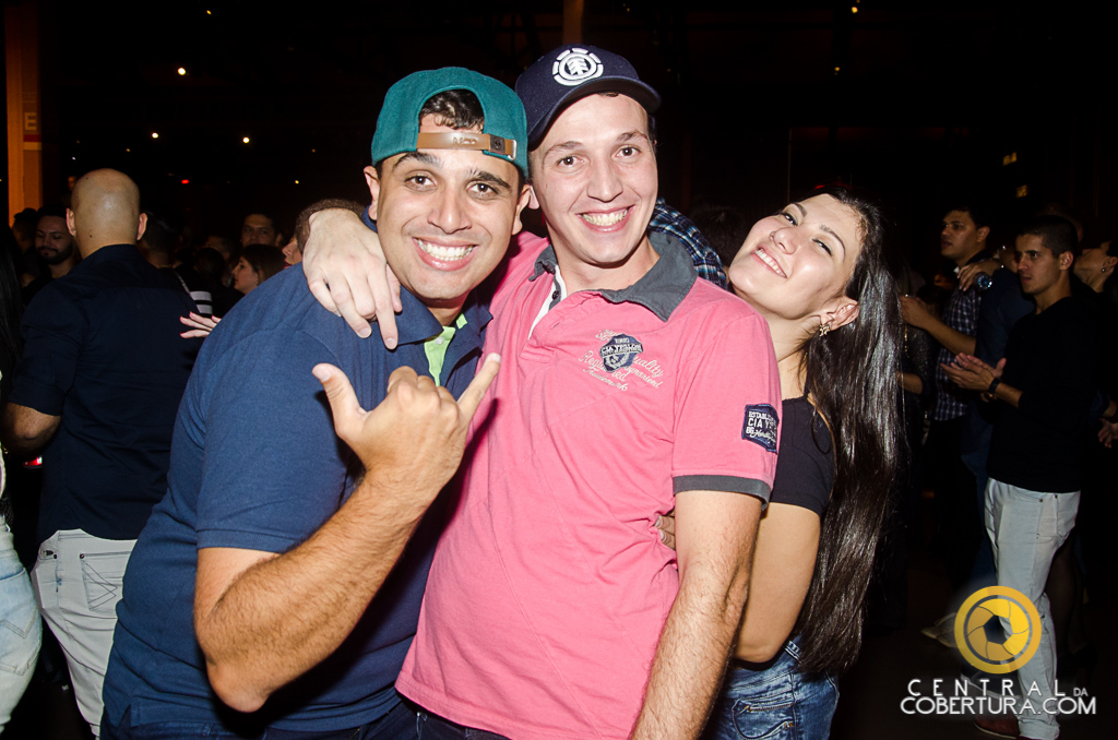 Festival sertanejo com Munhoz & Mariano e Paula Mattos