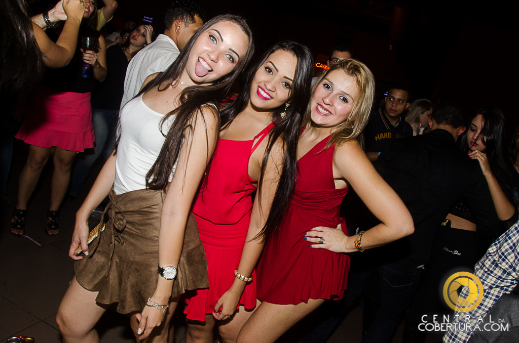 Festival sertanejo com Munhoz & Mariano e Paula Mattos