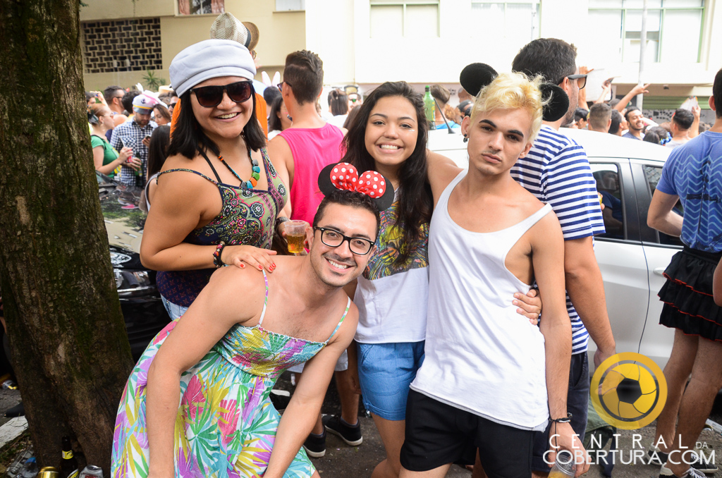 Bloco Agrada Gregos 2016