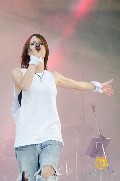 Show de Tamara Angel na Feira Cultural LGBT
