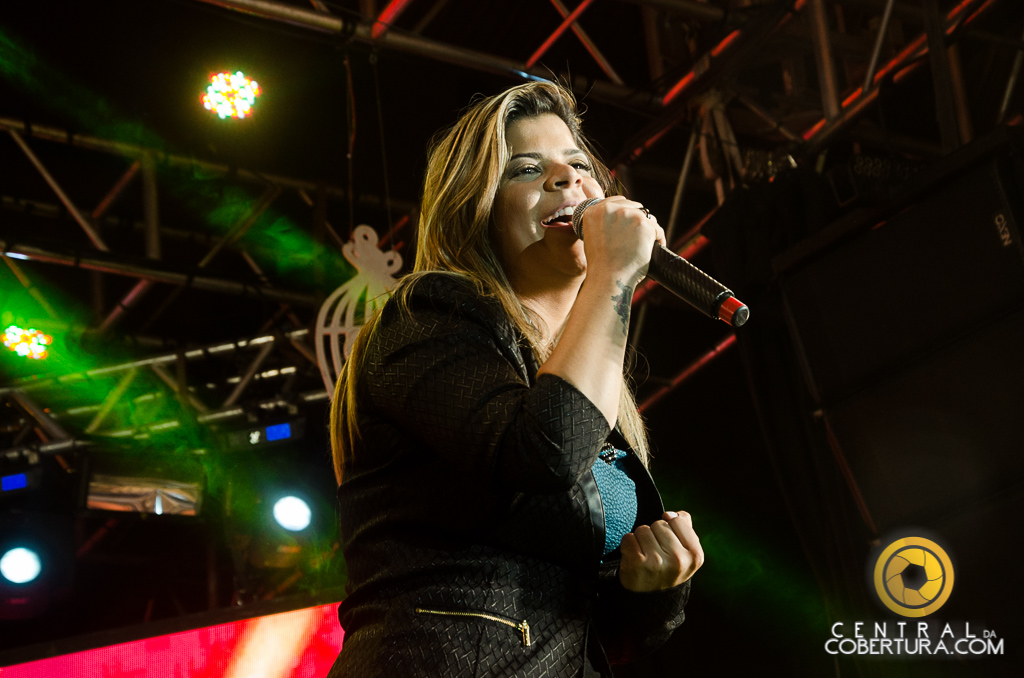 Festival sertanejo com Munhoz & Mariano e Paula Mattos